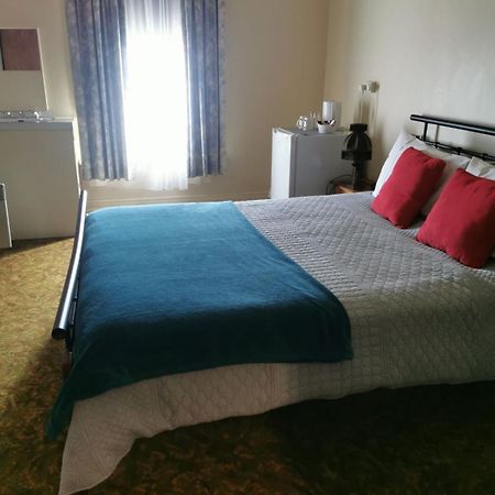 Railton Hotel - Heritage Pub Accommodation Экстерьер фото